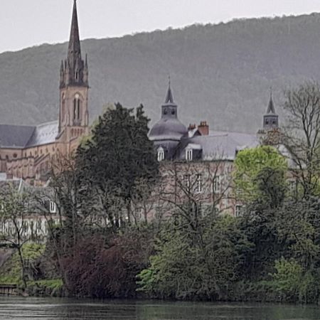 Gite Linglet Fumay Exteriér fotografie
